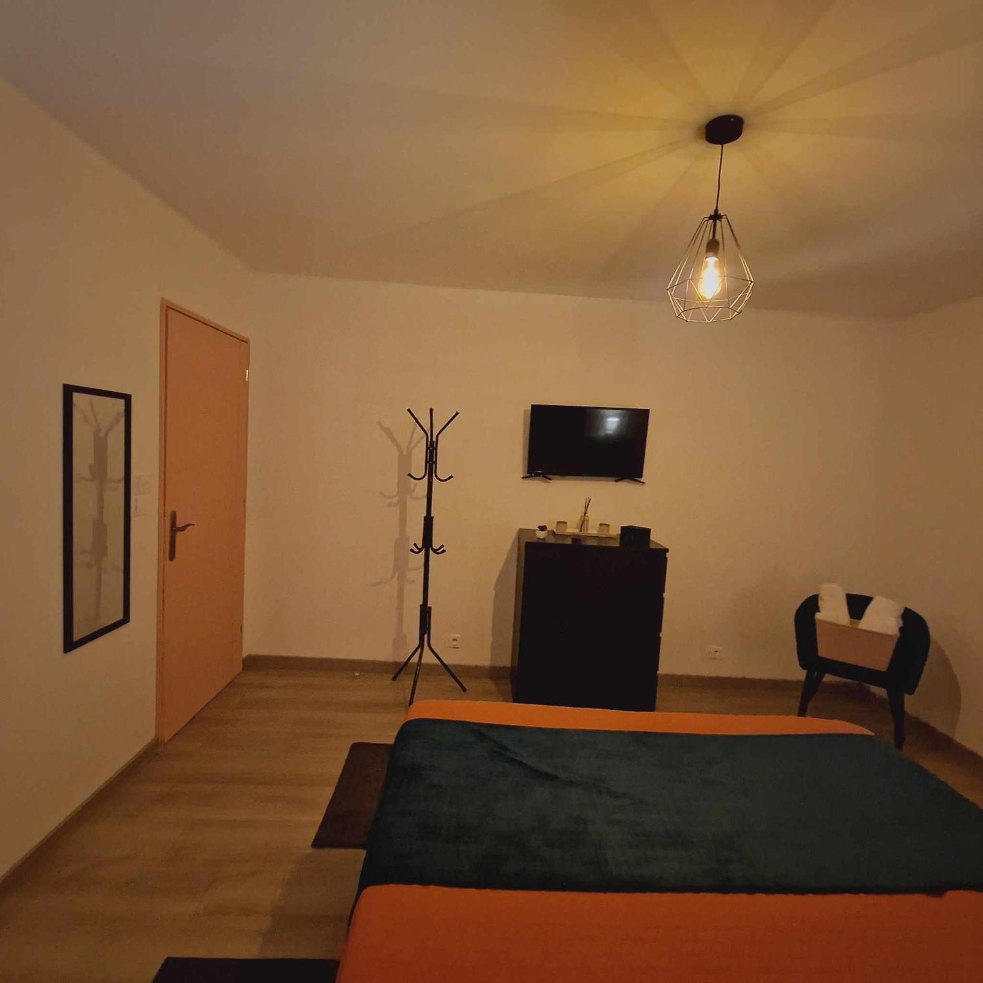 Les Chambres De Sandra Nurieux-Volognat Luaran gambar